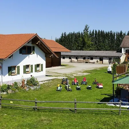 Bauernhof Krotz Hase Steingaden